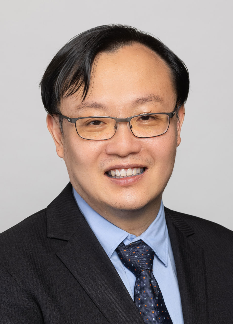 法务顾问：吴建华